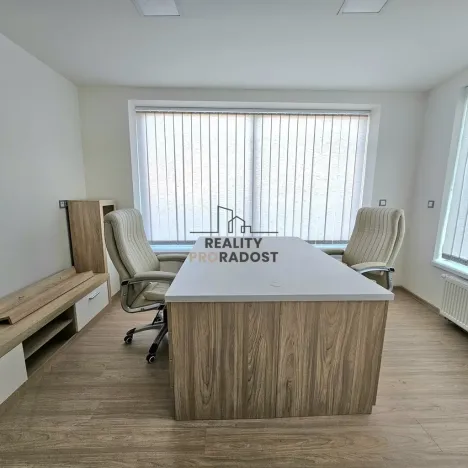 Pronájem kanceláře, Hodonín, Kolískova, 45 m2