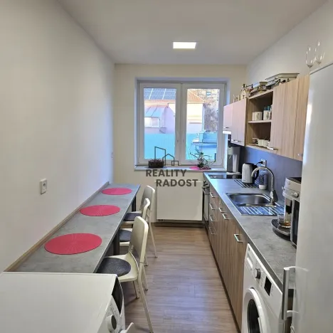 Pronájem kanceláře, Hodonín, Kolískova, 45 m2