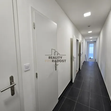 Pronájem kanceláře, Hodonín, Kolískova, 45 m2