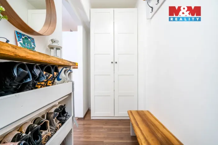 Prodej bytu 2+kk, Hostivice, Sportovců, 46 m2