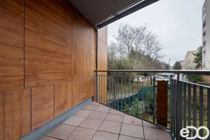 Pronájem bytu 1+kk, Praha - Podolí, Jeremenkova, 42 m2