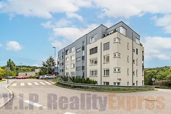 Prodej bytu 3+kk, Praha, Jeřabinová, 92 m2