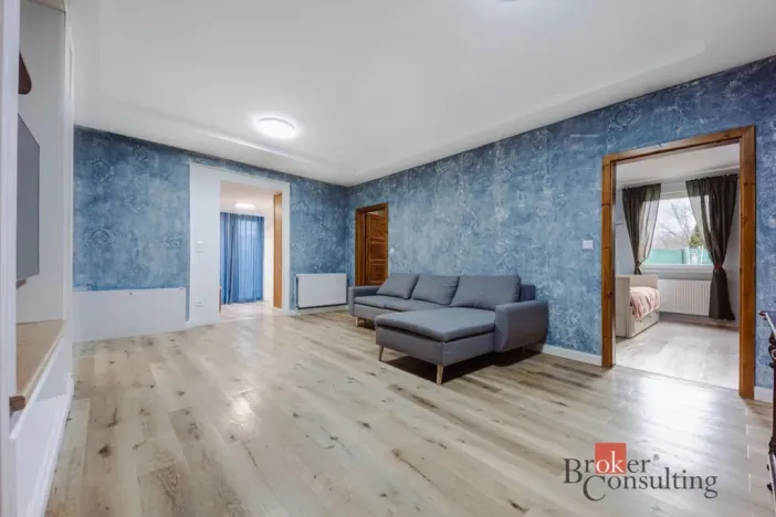 Prodej bytu 4+1, Nupaky, U Valu, 83 m2