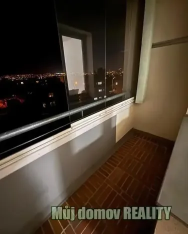 Pronájem bytu 2+1, Praha - Strašnice, U krbu, 55 m2