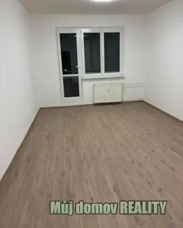 Pronájem bytu 2+1, Praha - Strašnice, U krbu, 55 m2