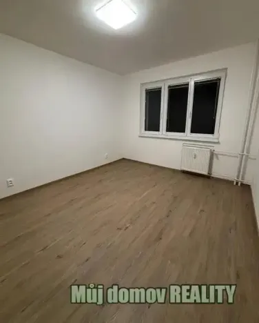 Pronájem bytu 2+1, Praha - Strašnice, U krbu, 55 m2