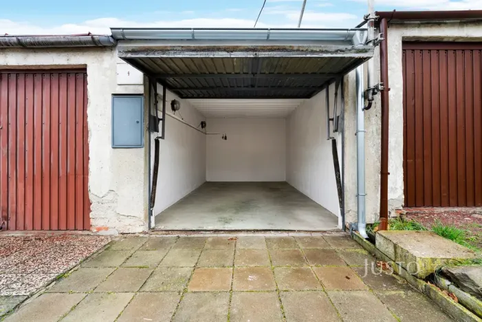 Prodej garáže, Šlapanice, Dlouhá, 16 m2