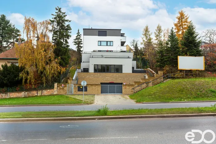 Prodej bytu 3+kk, Praha, Plzeňská, 97 m2