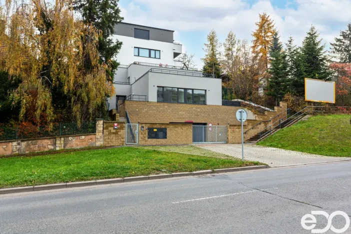 Prodej bytu 3+kk, Praha, Plzeňská, 97 m2