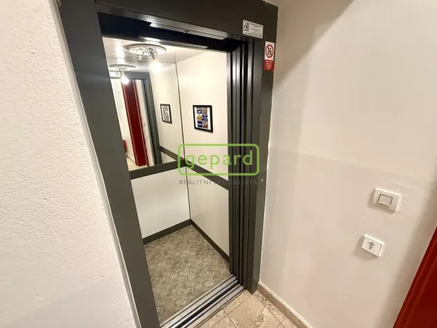 Pronájem bytu 2+kk, Praha - Žižkov, Vlkova, 35 m2