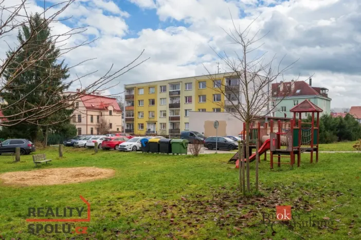 Pronájem bytu 2+1, Rychnov u Jablonce nad Nisou, nám. Míru, 64 m2