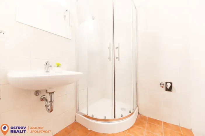 Prodej bytu 1+1, Praha, Kloboučnická, 56 m2