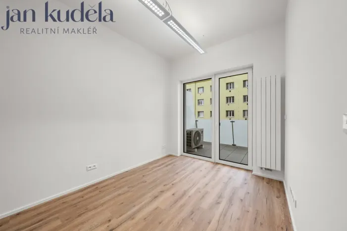 Pronájem bytu 2+kk, Brno, Komárovská, 54 m2