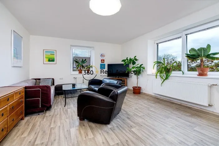 Prodej rodinného domu, Lužec nad Cidlinou, 299 m2