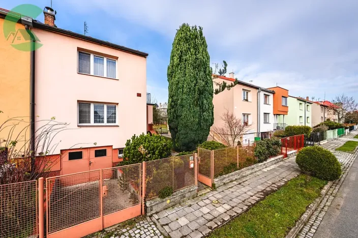 Prodej rodinného domu, Olomouc, Lomená, 121 m2