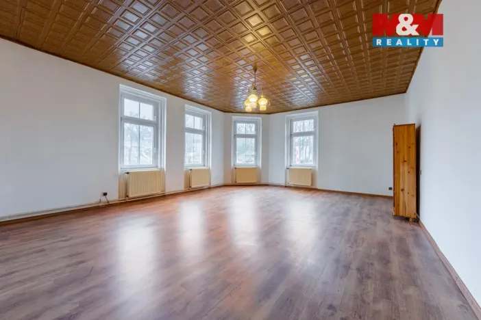 Prodej bytu 4+1, Aš, Jateční, 113 m2