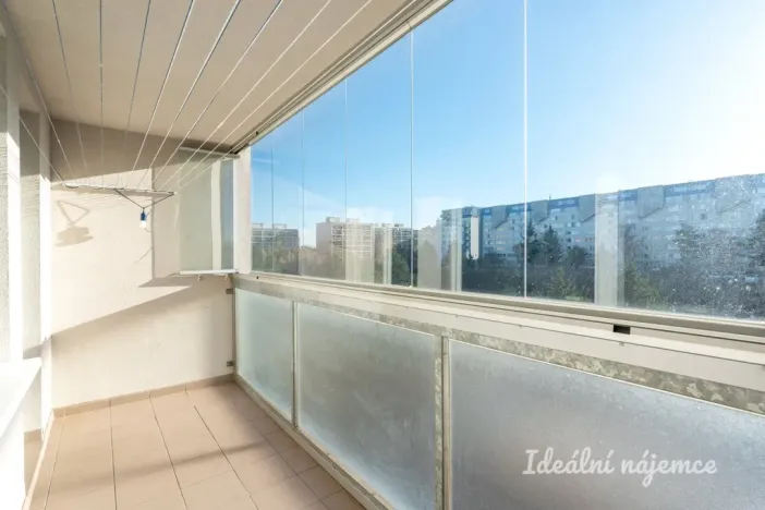 Pronájem bytu 4+1, Praha - Hostivař, Tesaříkova, 79 m2