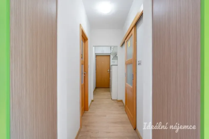 Pronájem bytu 4+1, Praha - Hostivař, Tesaříkova, 79 m2