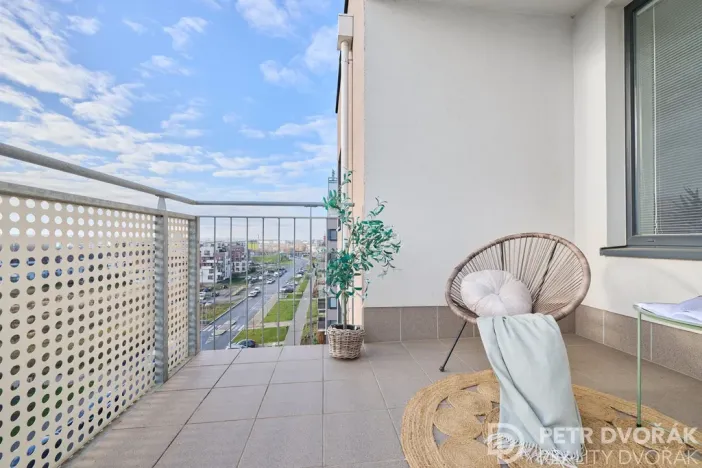 Prodej bytu 2+kk, Praha - Dolní Měcholupy, Honzíkova, 55 m2