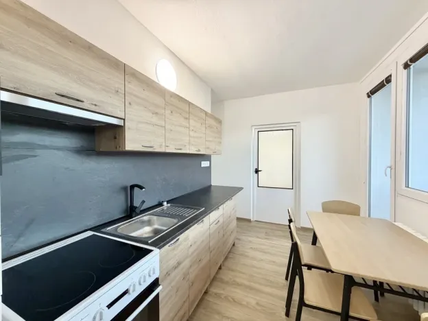 Pronájem bytu 3+1, Liberec - Liberec III-Jeřáb, Anglická, 69 m2