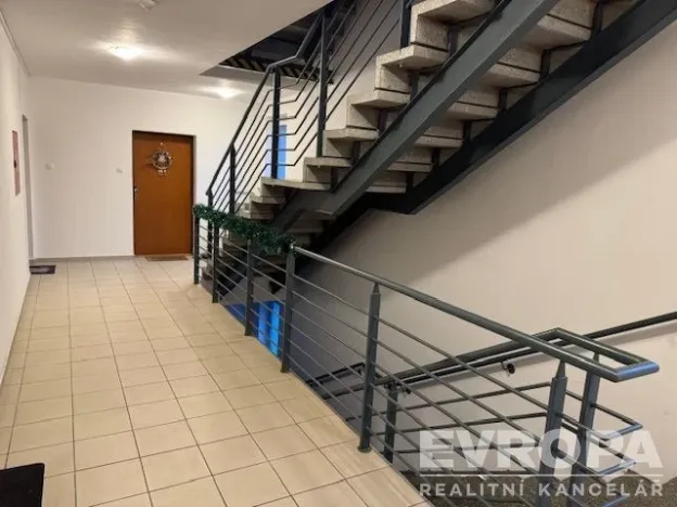 Pronájem bytu 2+kk, Liberec - Liberec III-Jeřáb, Hanychovská, 63 m2