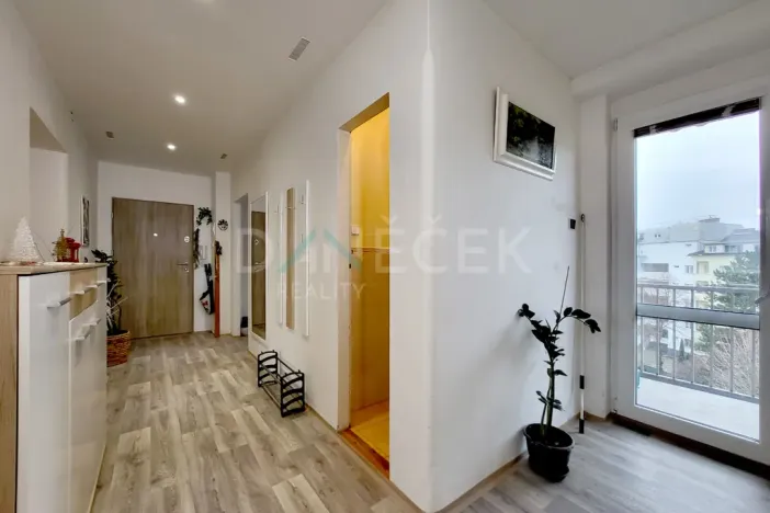 Prodej bytu 2+1, Brno - Černovice, Tržní, 83 m2