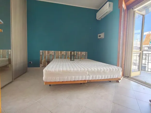 Prodej bytu 3+1, Scalea, Itálie, 70 m2