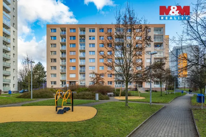 Pronájem bytu 2+kk, Liberec - Liberec VI-Rochlice, Dobiášova, 42 m2