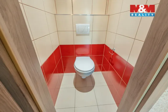 Prodej bytu 3+1, Praha - Letňany, Křivoklátská, 66 m2