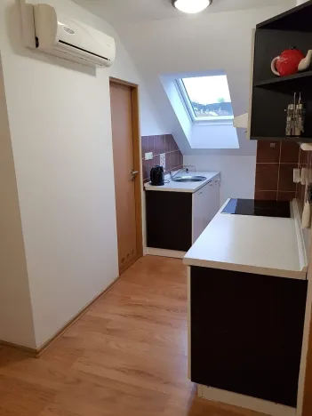 Pronájem bytu 3+1, Dolany, 94 m2