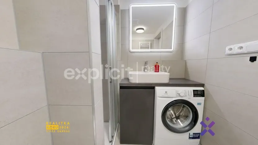 Pronájem bytu 1+kk, Zlín, Nad Stráněmi, 33 m2