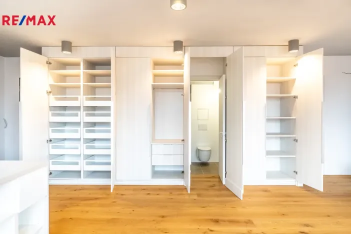 Pronájem bytu 5+kk, Praha, U krčské vodárny, 136 m2