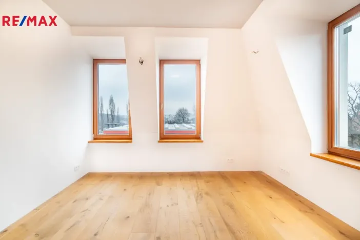 Pronájem bytu 5+kk, Praha, U krčské vodárny, 136 m2