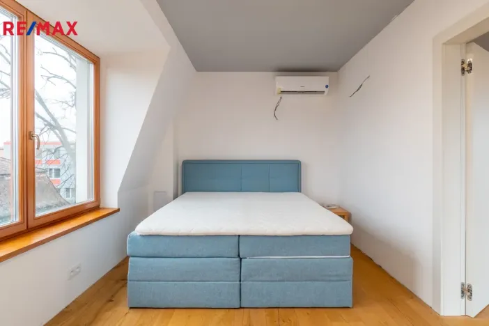 Pronájem bytu 5+kk, Praha, U krčské vodárny, 136 m2