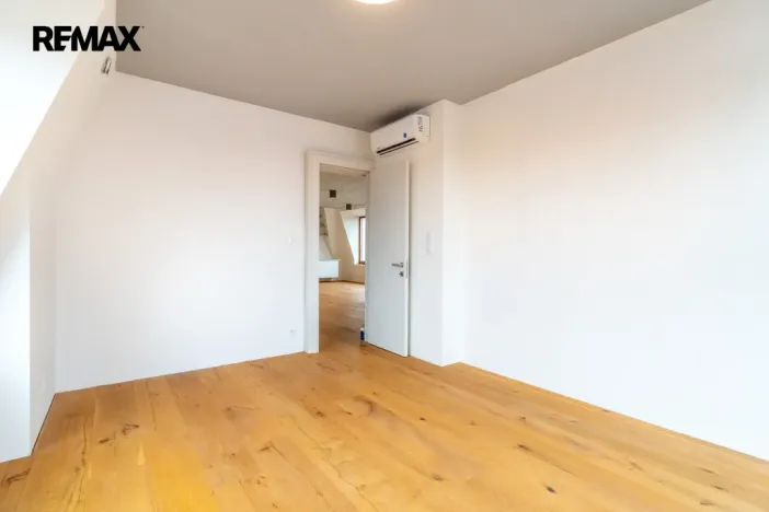 Pronájem bytu 5+kk, Praha, U krčské vodárny, 136 m2