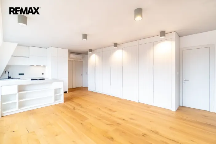 Pronájem bytu 5+kk, Praha, U krčské vodárny, 136 m2