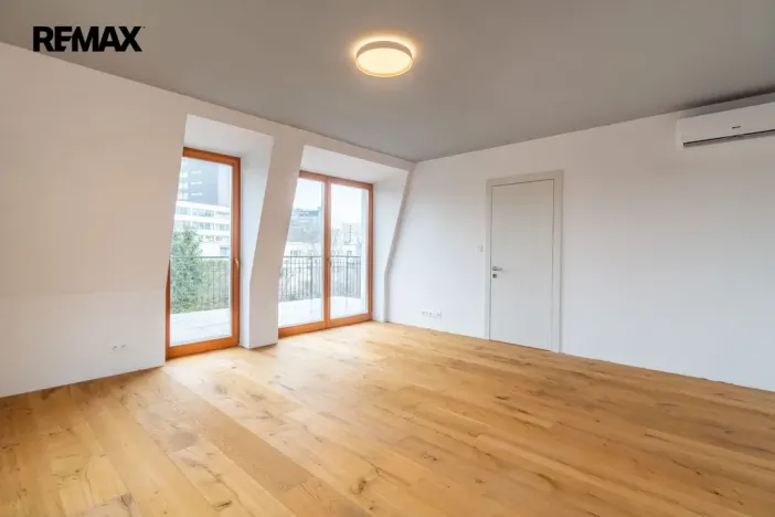 Pronájem bytu 5+kk, Praha, U krčské vodárny, 136 m2