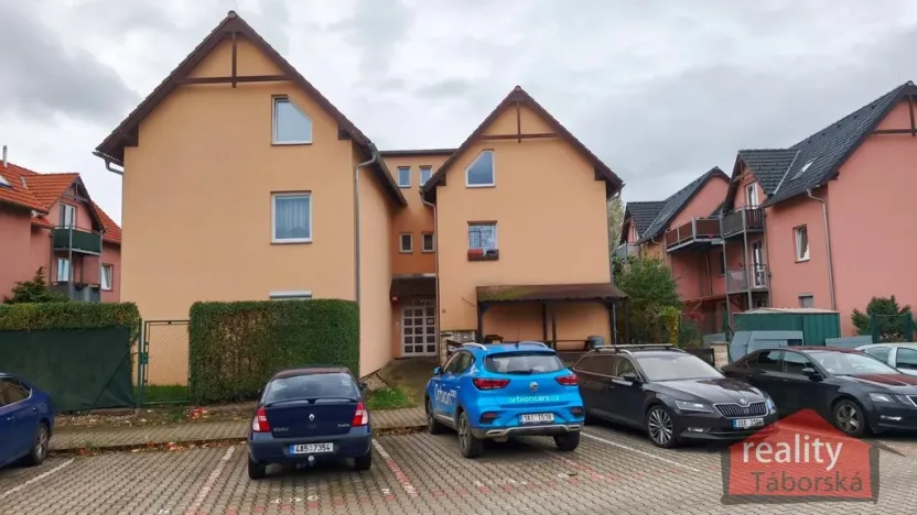 Prodej bytu 3+kk, Nupaky, Luční, 69 m2