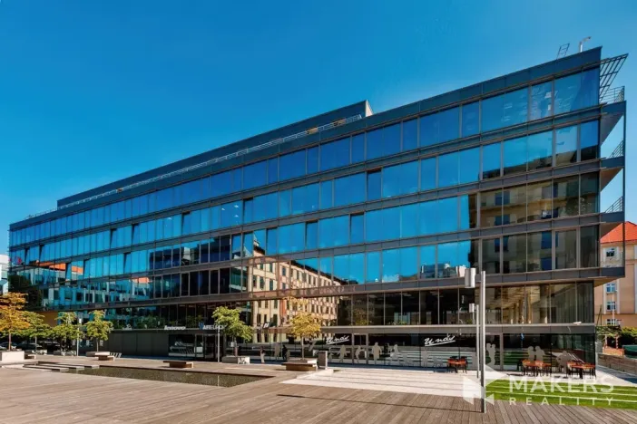 Pronájem kanceláře, Praha - Holešovice, Jankovcova, 354 m2