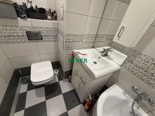 Prodej bytu 3+1, Žatec, Hájkova, 61 m2