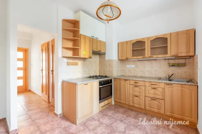 Pronájem bytu 2+kk, Praha - Vokovice, Kladenská, 66 m2