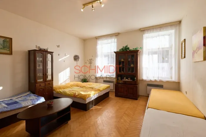 Prodej výrobních prostor, Biskupice, 1612 m2