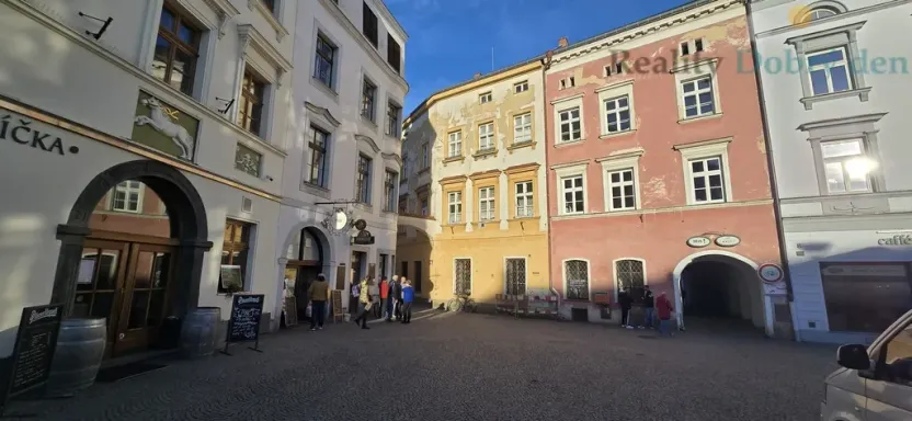 Prodej bytu 2+1, Opava, Dolní náměstí, 85 m2