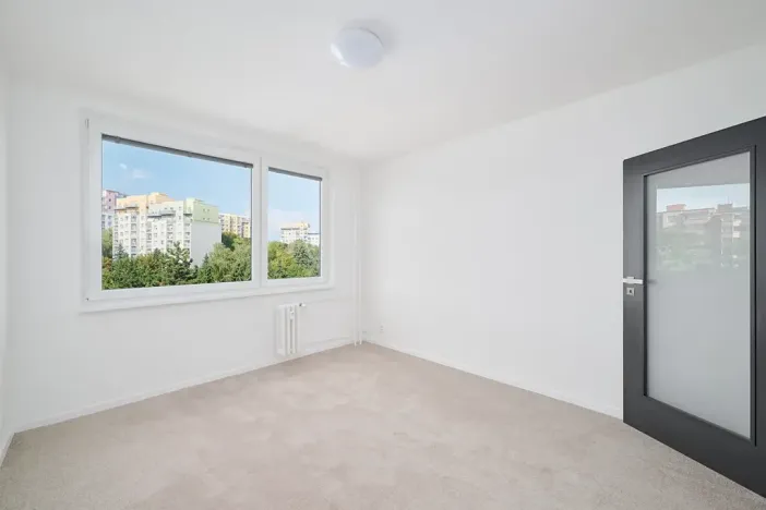 Prodej bytu 4+kk, Praha - Černý Most, Šromova, 95 m2