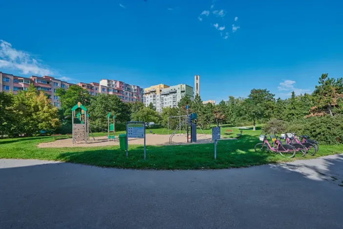 Prodej bytu 4+kk, Praha - Černý Most, Šromova, 95 m2