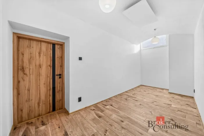 Prodej bytu 2+1, Plzeň - Severní Předměstí, Křížkova, 59 m2