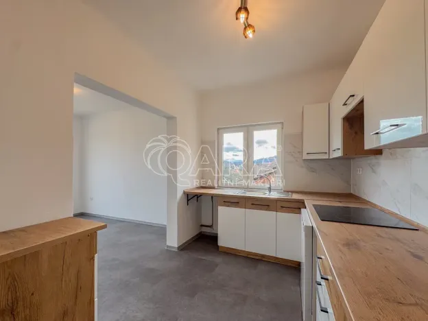 Pronájem bytu 4+1, Větřní - Němče, Okružní, 95 m2