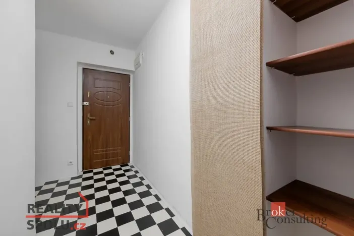 Pronájem bytu 2+1, Liberec, 56 m2