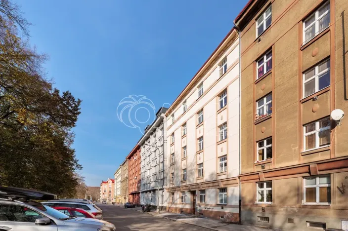 Prodej bytu 2+kk, Praha - Vysočany, Na břehu, 54 m2