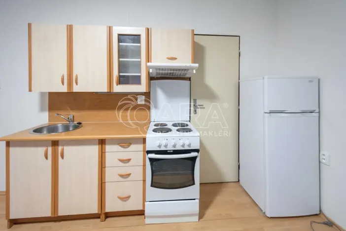 Pronájem bytu 1+kk, Mělník, Čechova, 30 m2